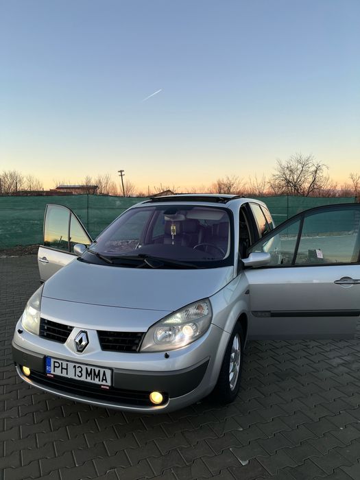 Renault Grand Scenic 2