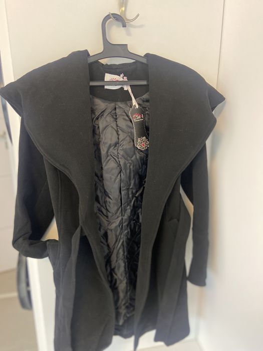 Palton casmir nou cu eticheta