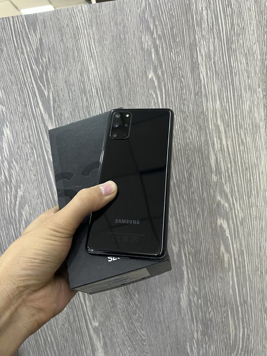 SAMSUNG S20 Plus 128GB.     .