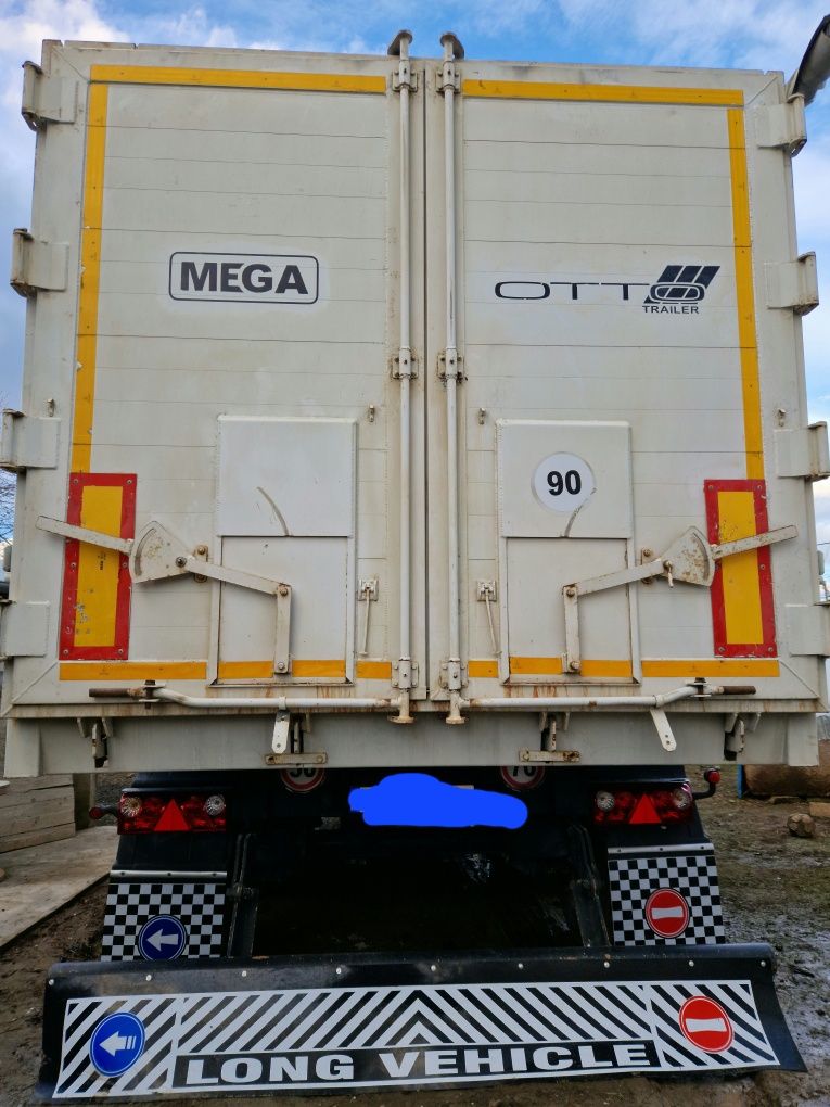 Semiremorca Bena de cereale MEGA