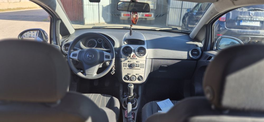Opel corsa D 1.2