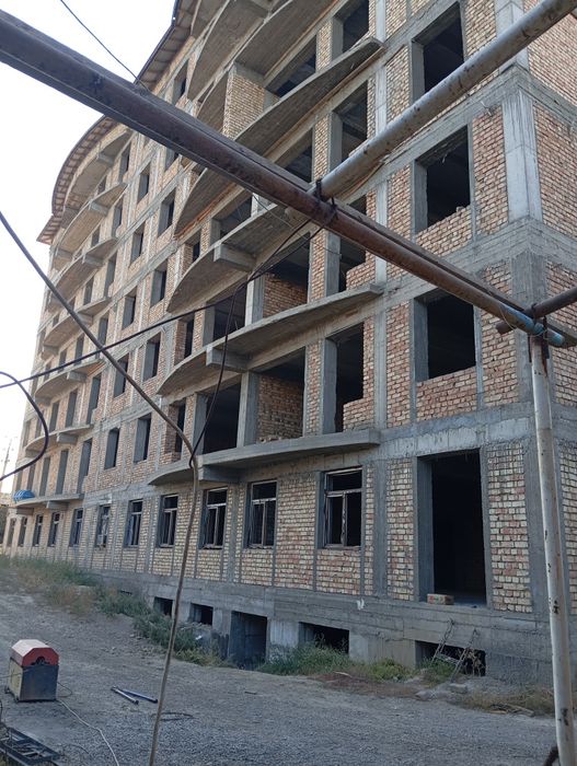 Квартира навстройка сотилади