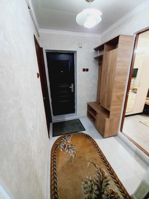 Сдам 1к кв, 11 мкр, 76 (МСО)