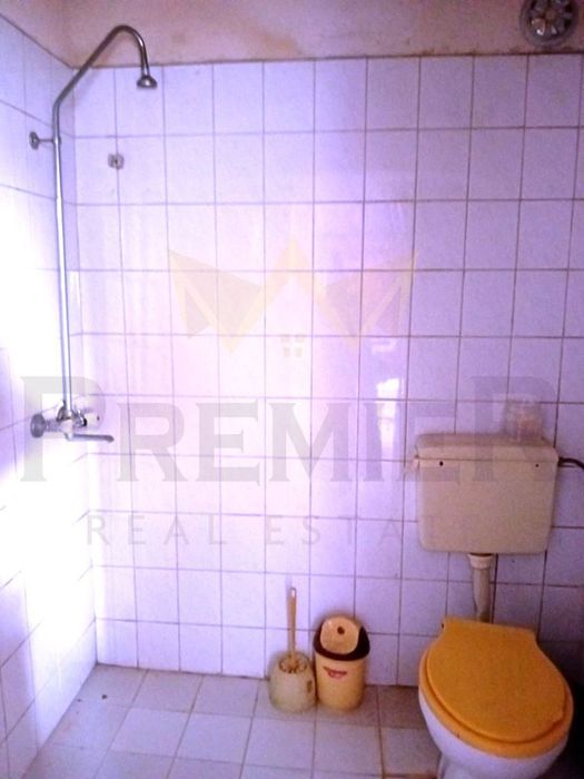 Продава се Тристаен апартамент в Варна, Автогара - 92 кв.м за 892 €/кв.м - Снимка #2