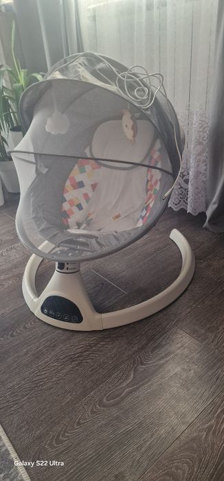 Vând leagăn bebe folosit o singura data