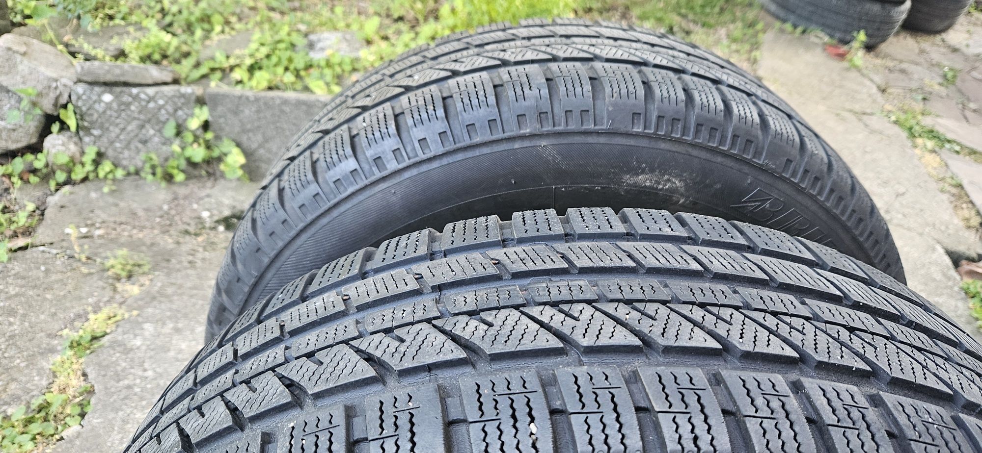 215/65/16 bridgestone blizzak 7.26 мм 2 бр.