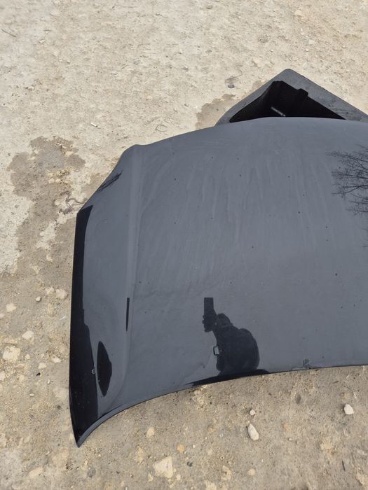 Предни капаци за Тойота Авенсис Т25 2003- 2009г