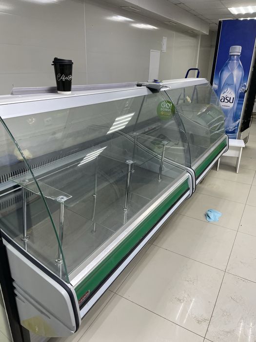 Продам холодильные ветрины