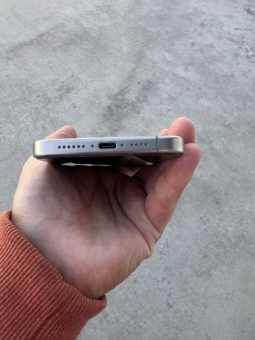 Iphone 15 pro max/LLA