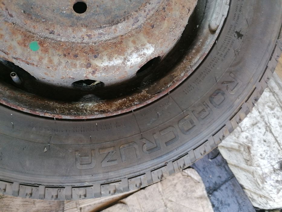 Cauciucuri pe 16, 185/75/R16 C, M+S DOT 0823