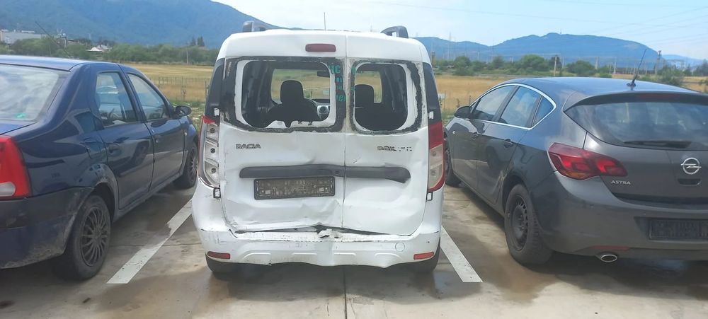 Dezmembram Dacia Dokker 1.5 dci K9K 612