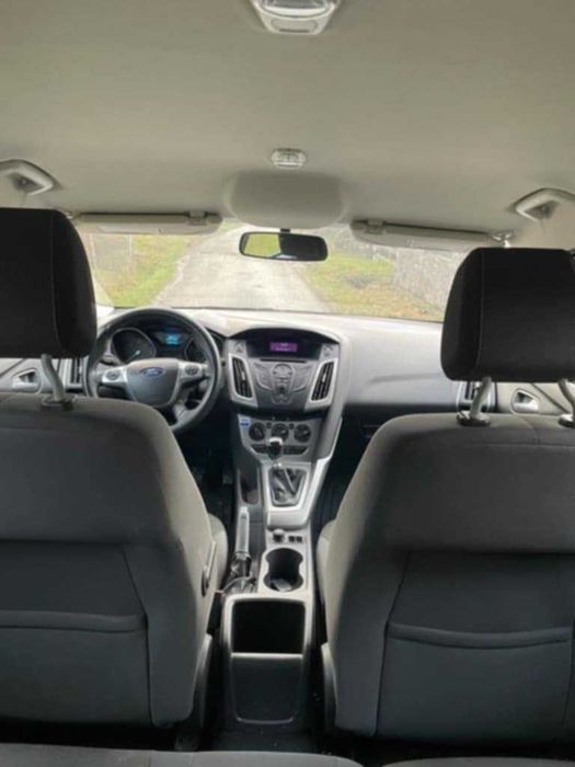 Mașină . Ford focus