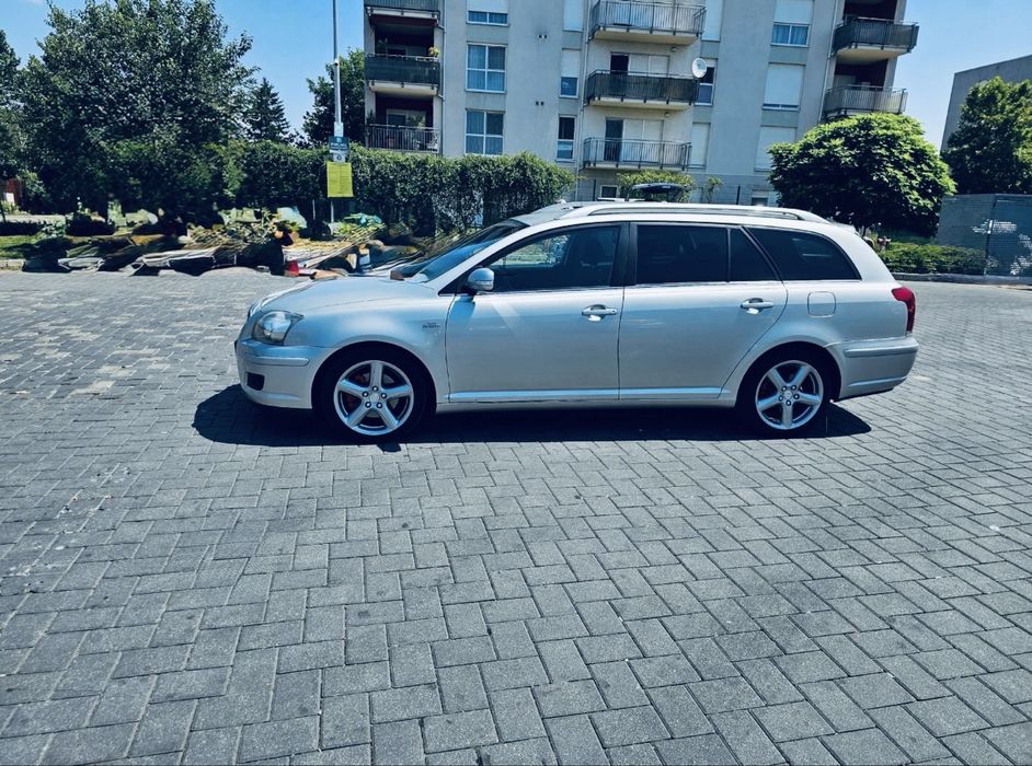 Toyota Avensis 2.2 diesel