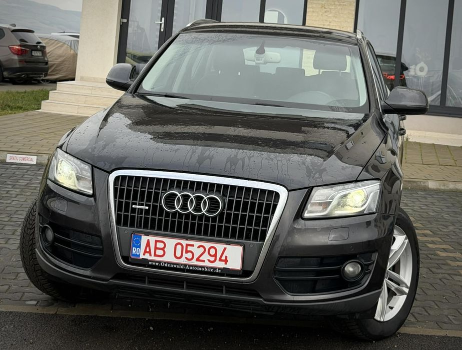 Audi Q5  2,0 TDI
