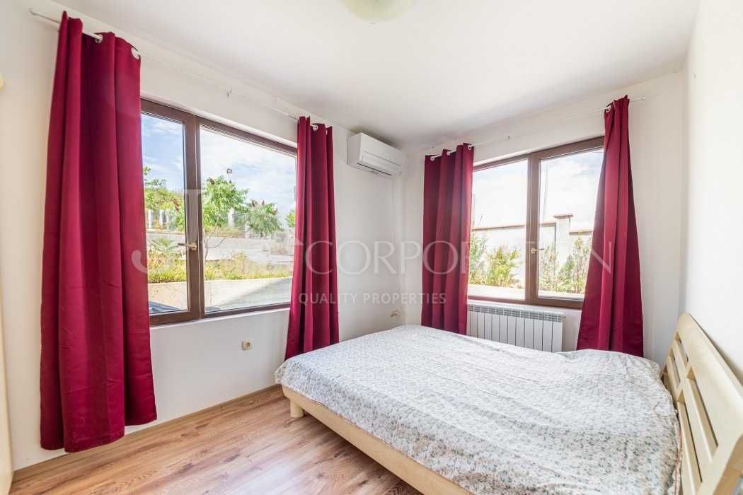 Продава се Къща в с. Лесичово, Област Пазарджик - 143 кв.м за 2091 €/кв.м - Снимка #11