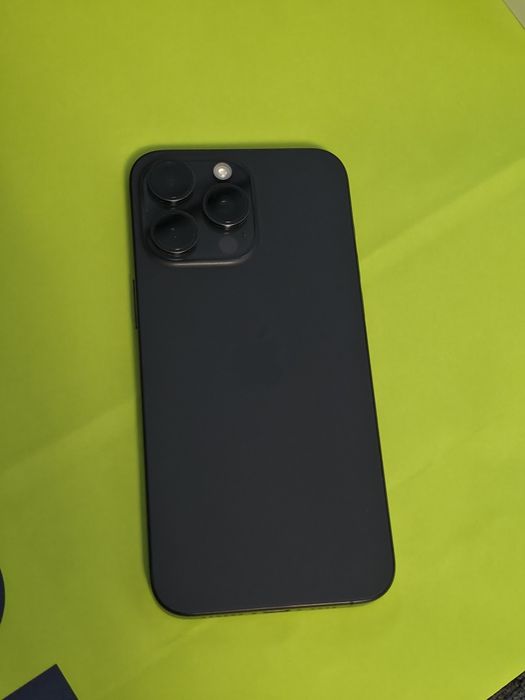 256GB iPhone 15 Pro Max Yettel Гаранция 2026г. Black Titanium / Черен