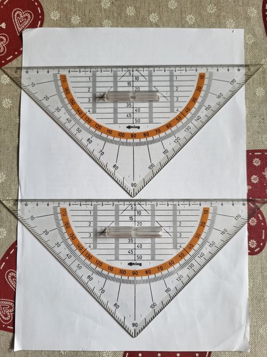 Специализирани шаблони, триъгълници и чертожни инструменти