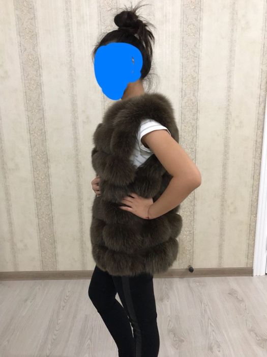 Шуба из натурального меха песца размер 38-40