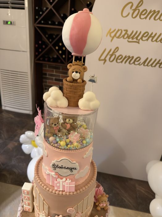 Бутафорна торта