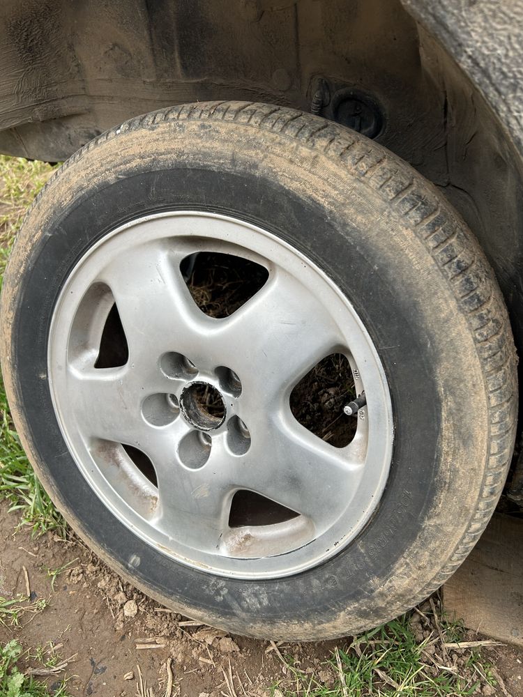 Джанти с гуми подарък 5х100 15 цола VW Audi
