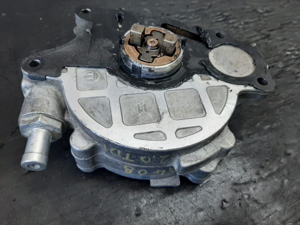 Pompa vacuum 2.0 tdi audi a4 b8 8k a6 c7 vw tiguan 5n golf 6 03l145100
