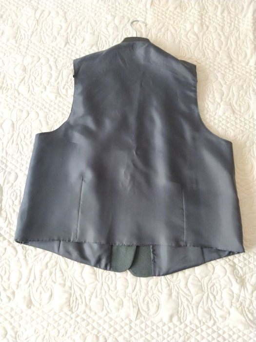 Haină și Vestă de costum bărbați - Ultima Ofertă