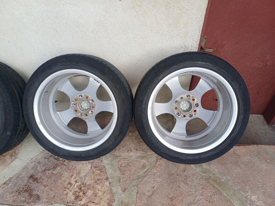 Летни гуми KUMHO ECSTA PS71 225/45/17 94Y
Без никакви забе