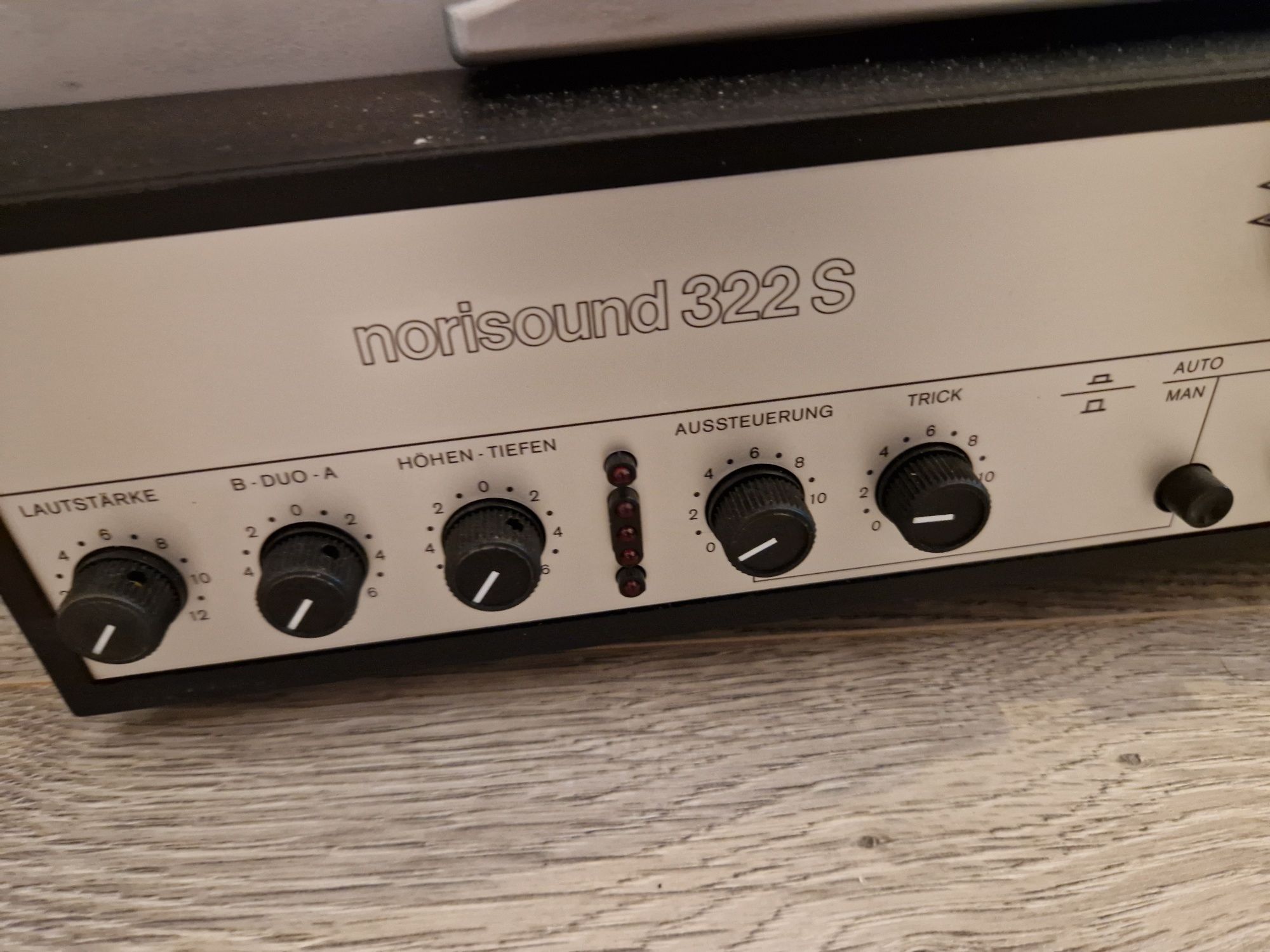 Proiector Norisound 322S