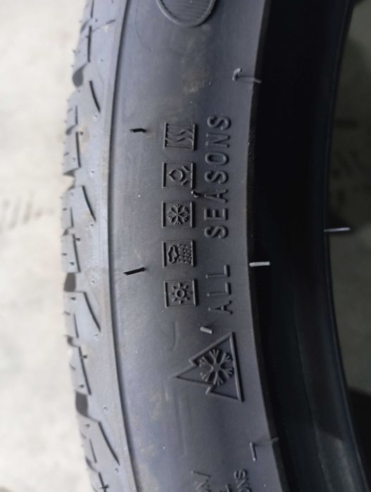 Anvelope 255/35/19 Grenlander Noi All Season,Mixt, M+S