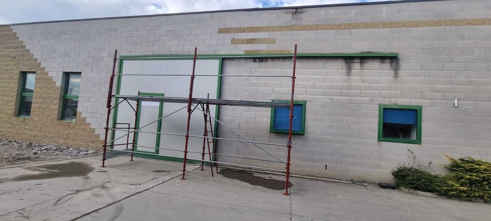 Schela fixa pentru exterior, schela metalica cu podina de 1,8 m