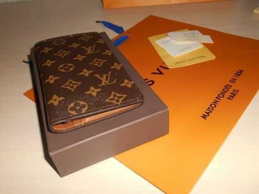 In stoc Portofel pentru bărbați Louis Vuitton 080
