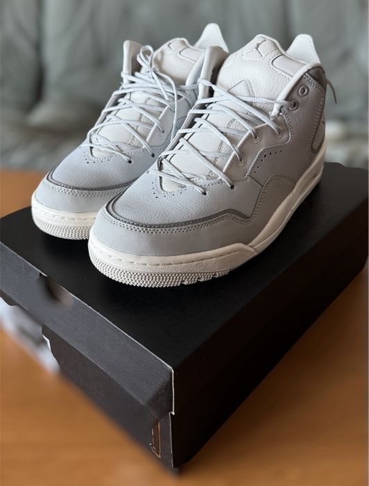 Чисто Нови Nike Jordan
