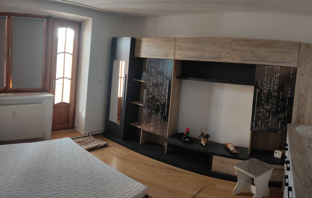 Închiriez apartament cu 1 camera