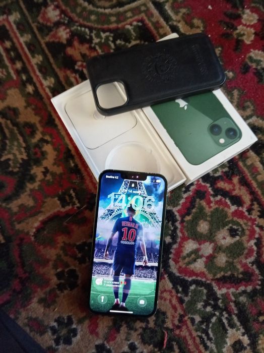 Продам айфон 13 оргинал