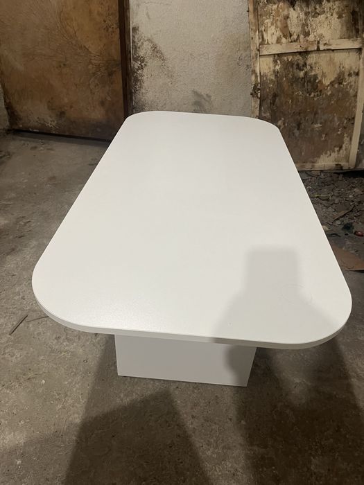 Холна маса и тв шкаф