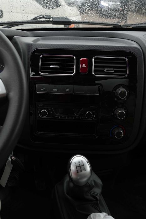 JAC X 200 Rasrochka ochildi