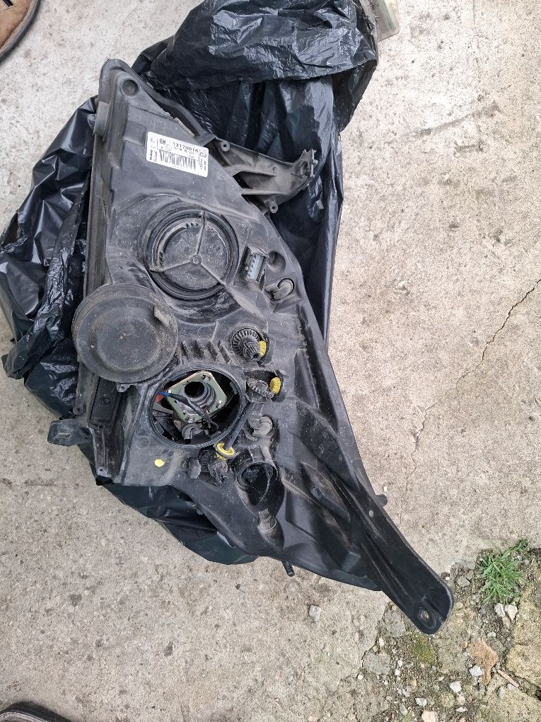 Фарове за Opel Vectra C