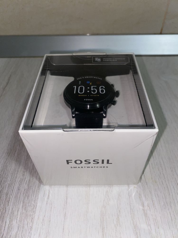 Smartwatch FOSSIL Gen. 5 NOU Sigilat
