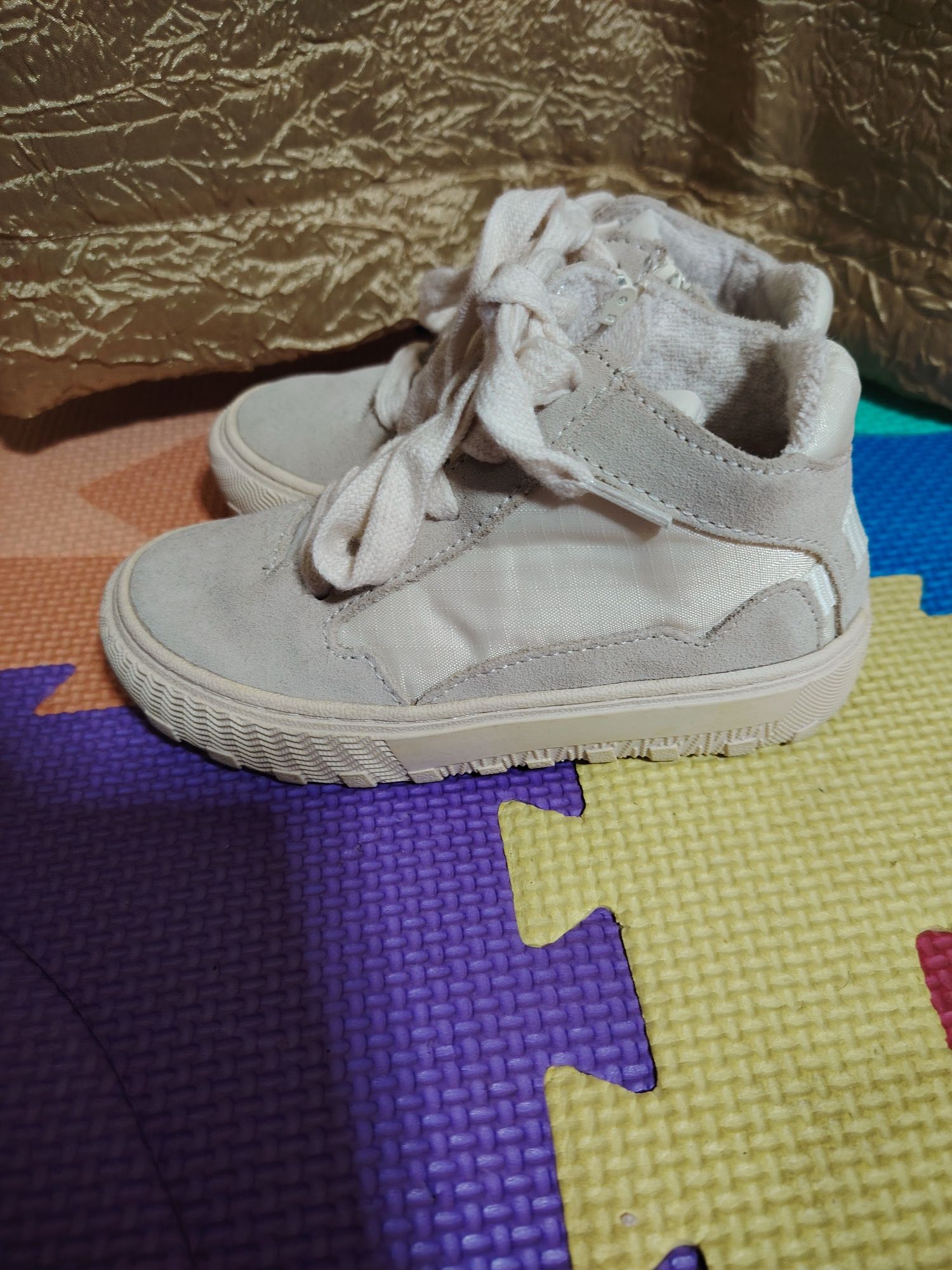 Кецове Zara / Зара