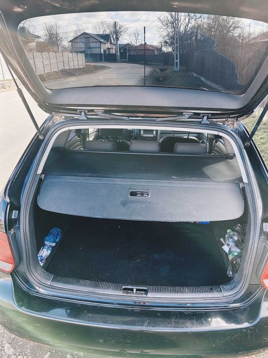 Vand golf5 anul 2008