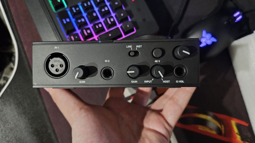 Продам аудио карту NI komplete audio 1