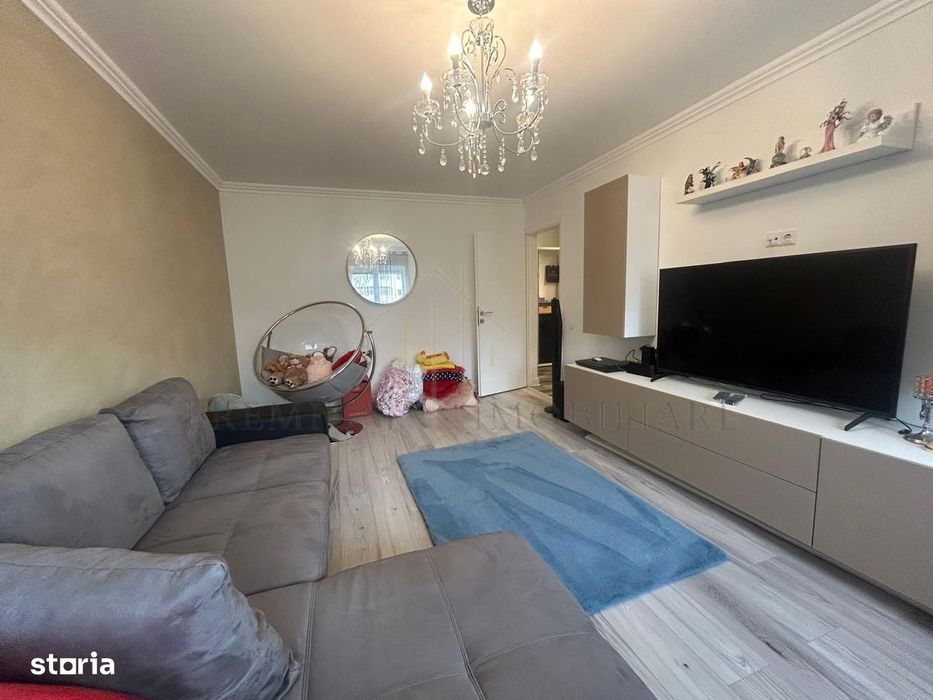 Apartament 2 camere decomandat, complet renovat, etaj 3/4,zona de sus