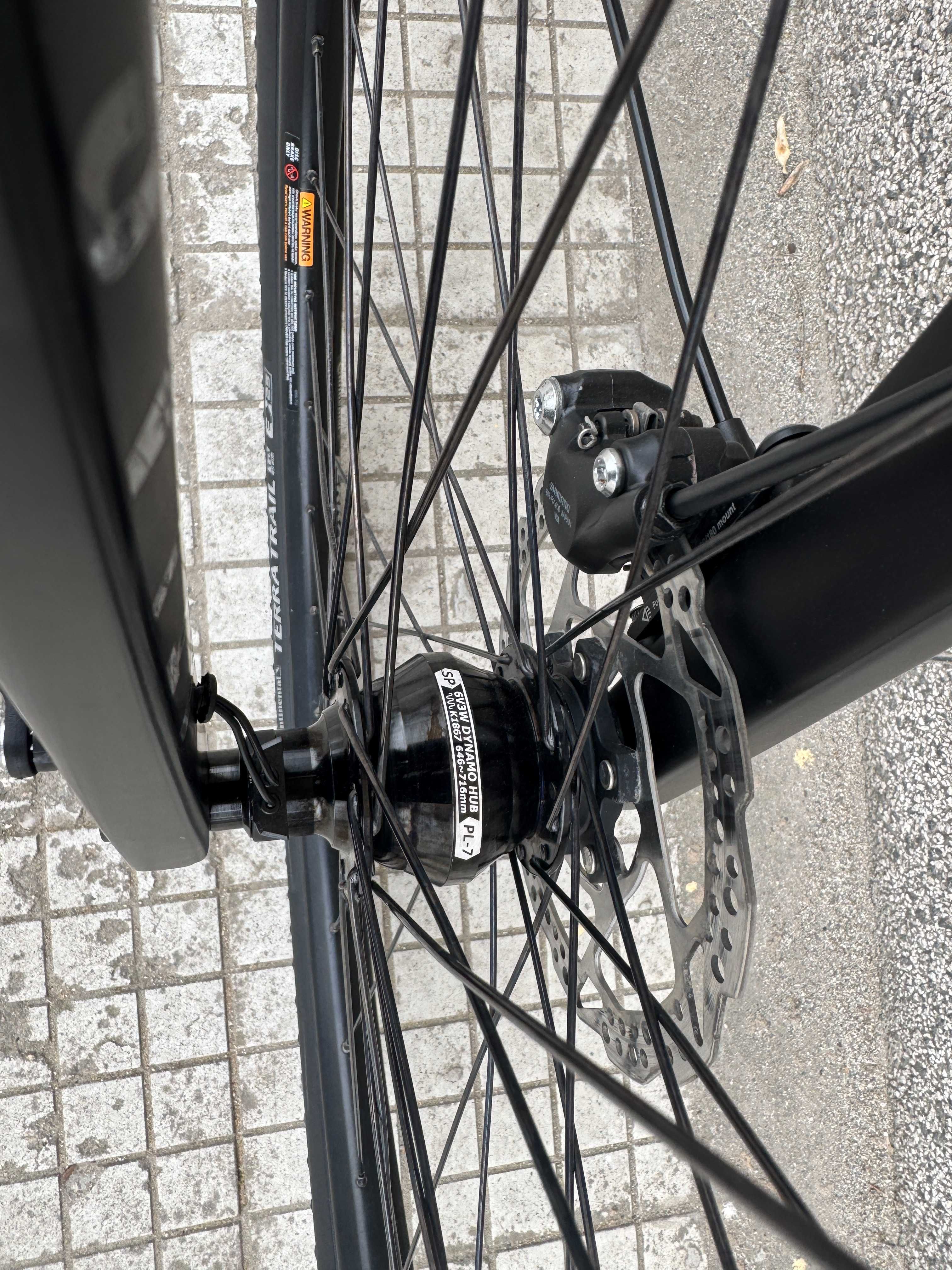 Focus Atlas 6.7 Gravel 28''/Shimano GRX 2x10/Carbon Fork