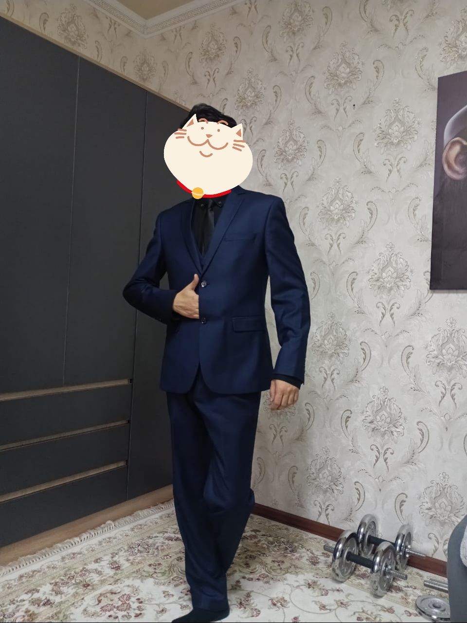 Костюм тройка. .