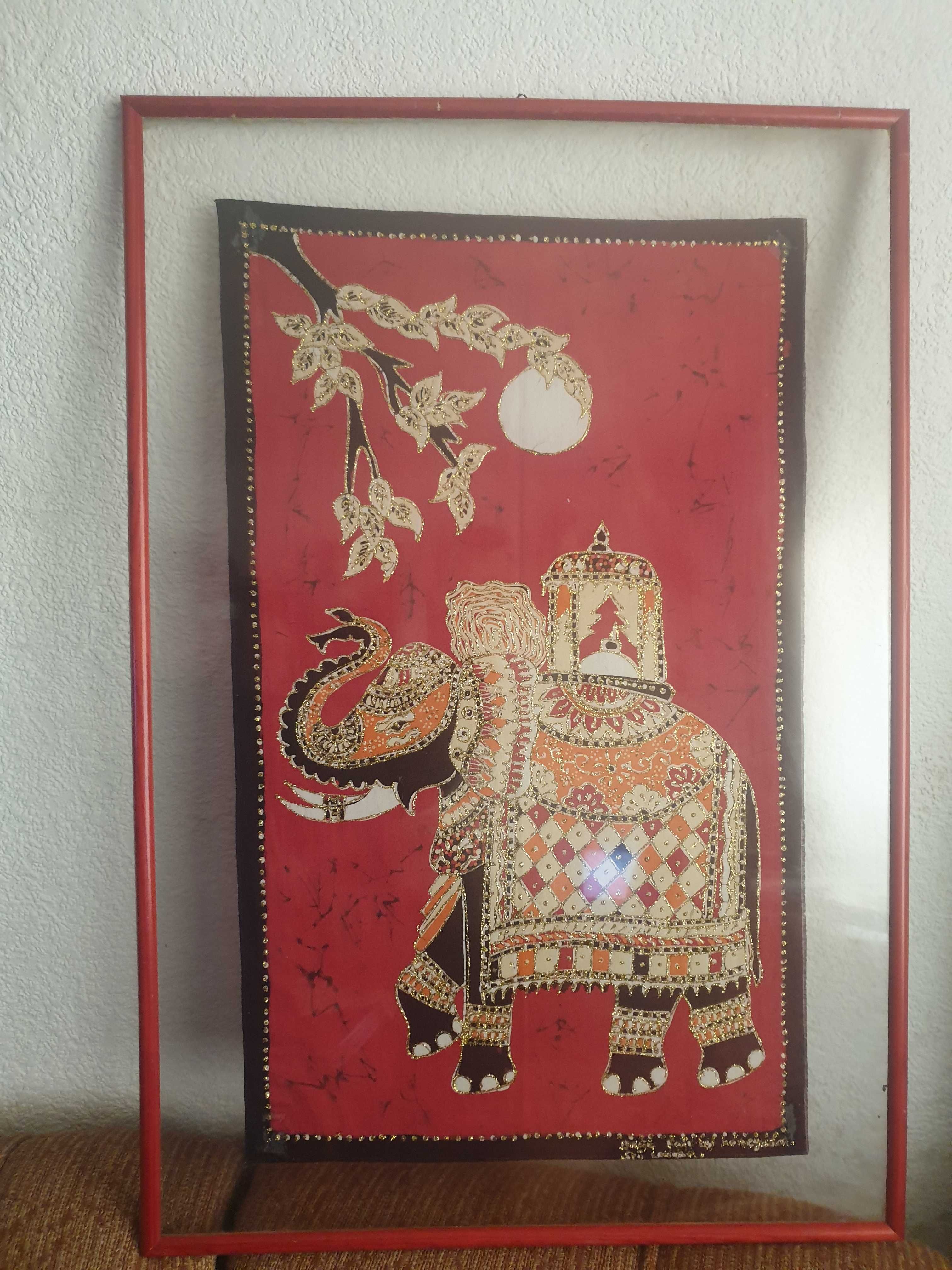 Ръчно рисувана индийска авторска  коприна в защитна рамка със стъкло