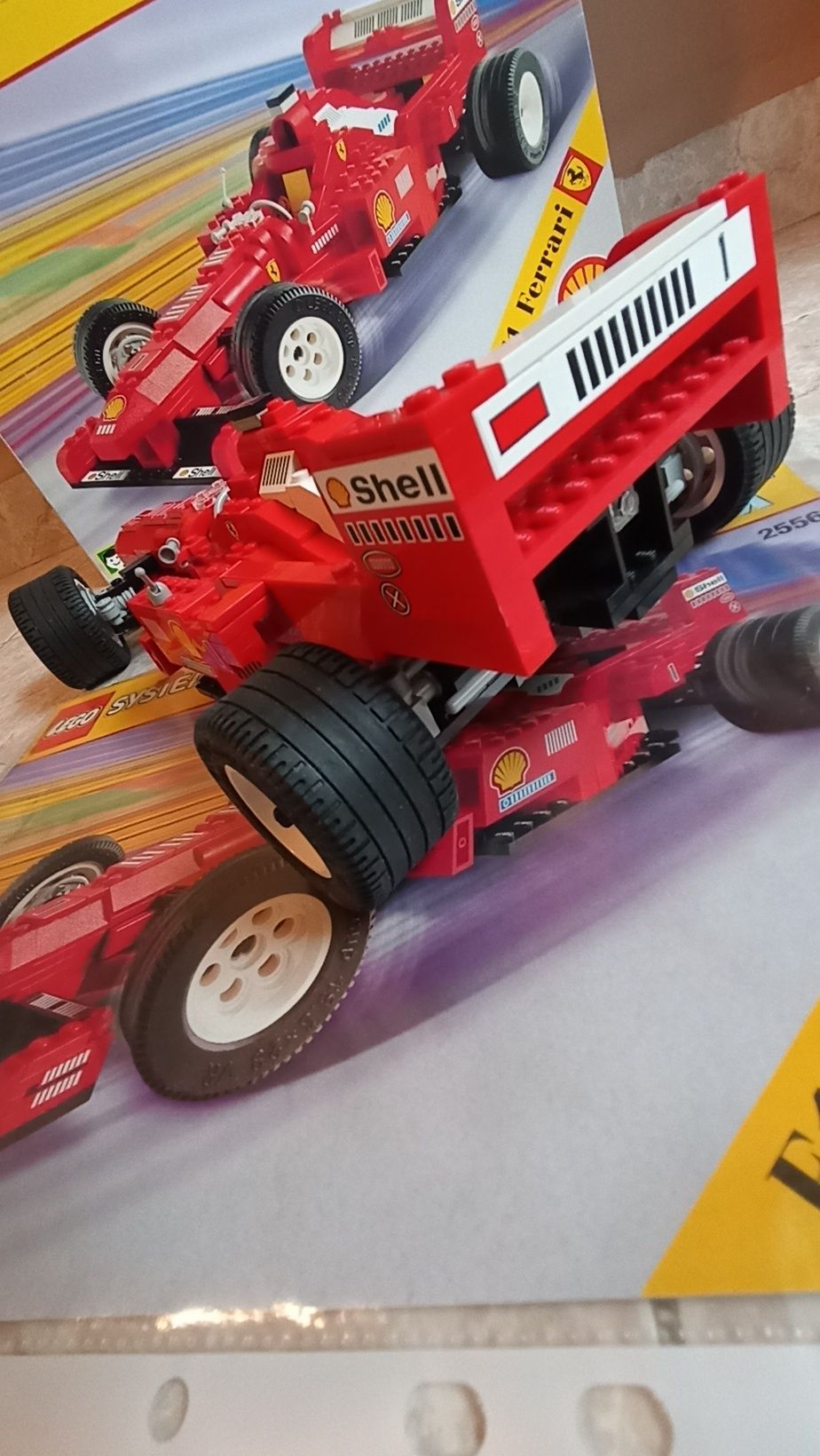 LEGO Model Team 2556 Ferrari Formula 1 Racing Car