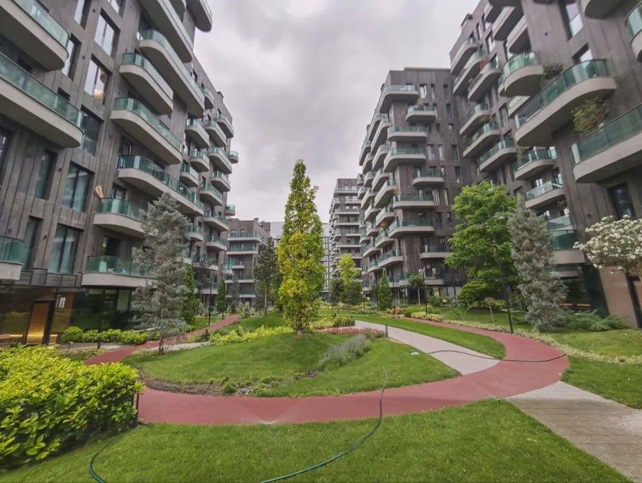ЖК Park wood 3-х комнатная квартира .
