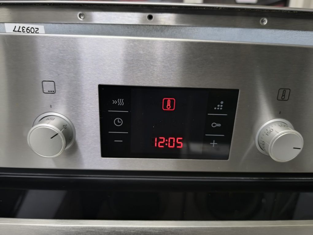 Фурна с котлони Bosch