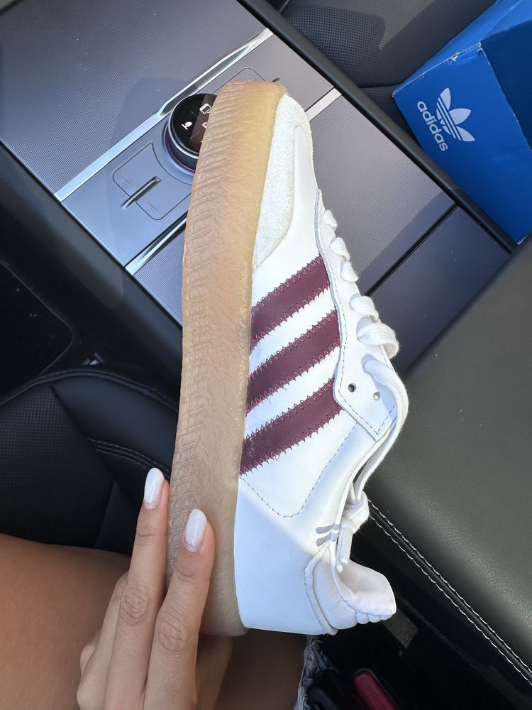 Adidas SambaE W