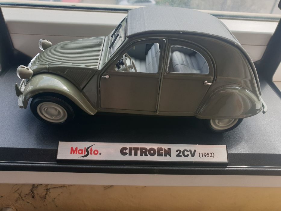 Метална кола Ситроен 2CV 1952г